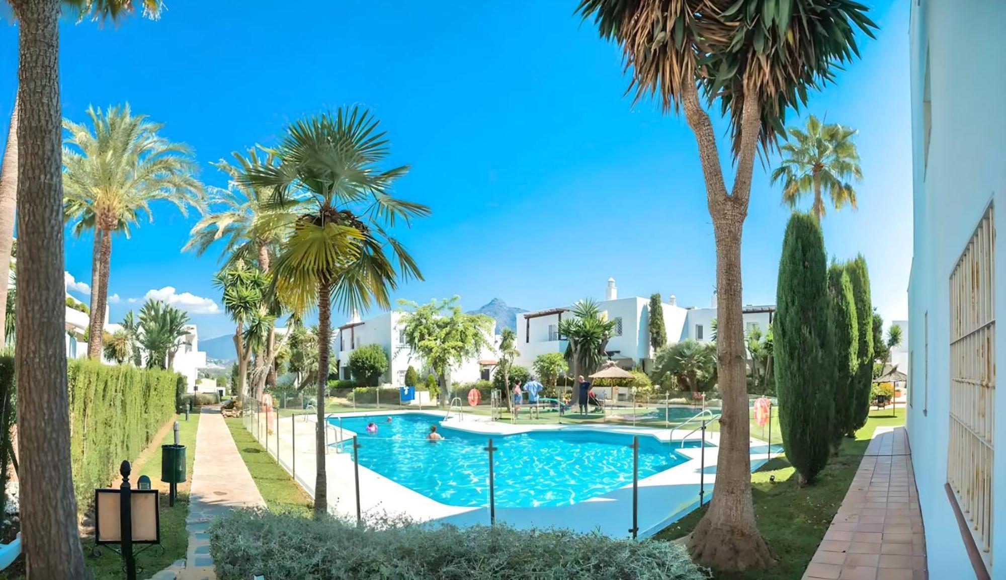 Gorgeous 2Br Apt. W/ Mountain View Puerto Banus Marbella Zewnętrze zdjęcie