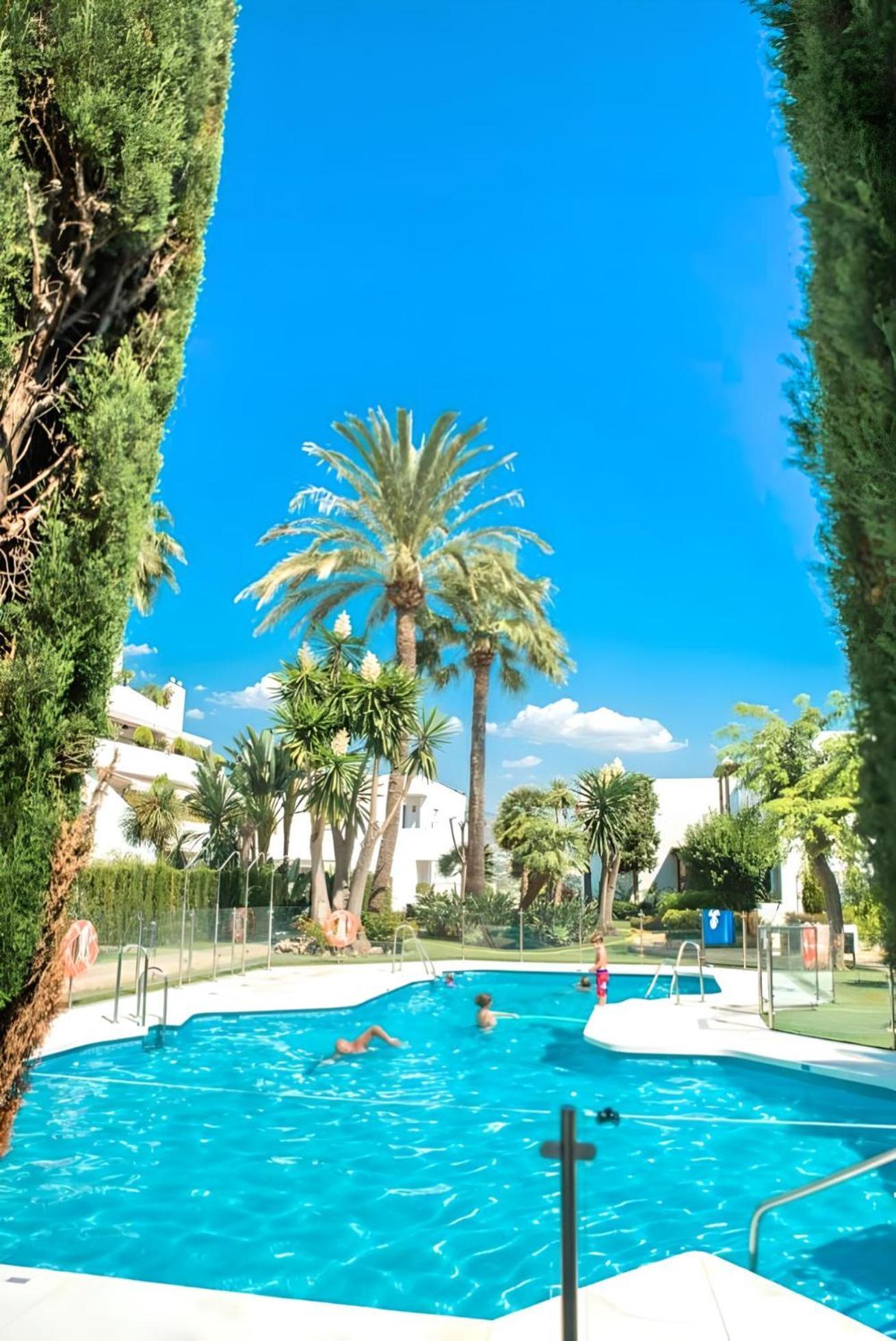 Gorgeous 2Br Apt. W/ Mountain View Puerto Banus Marbella Zewnętrze zdjęcie